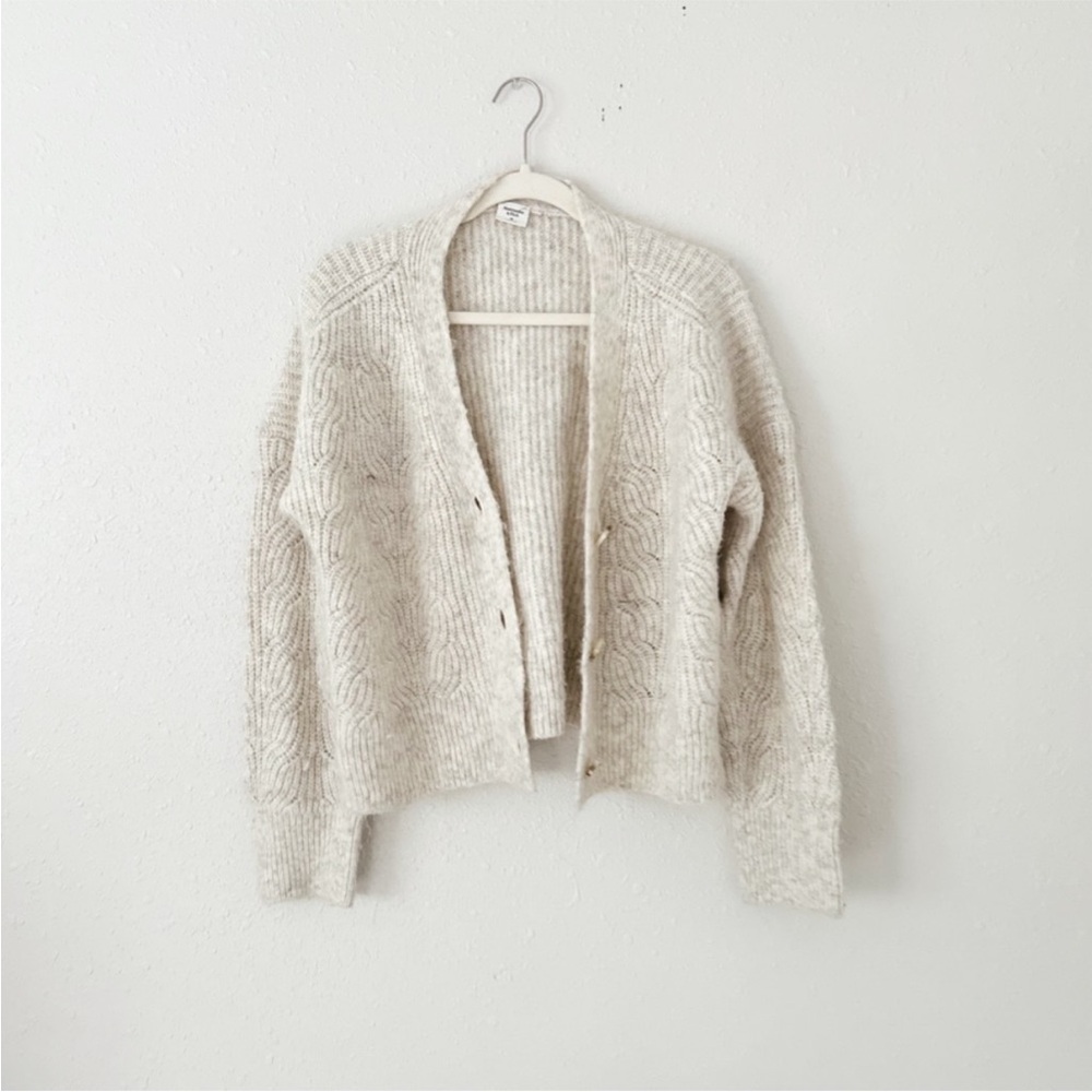 ABERCROMBIE COZY SWEATER CARDIGAN